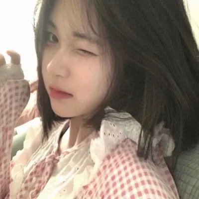 在江边